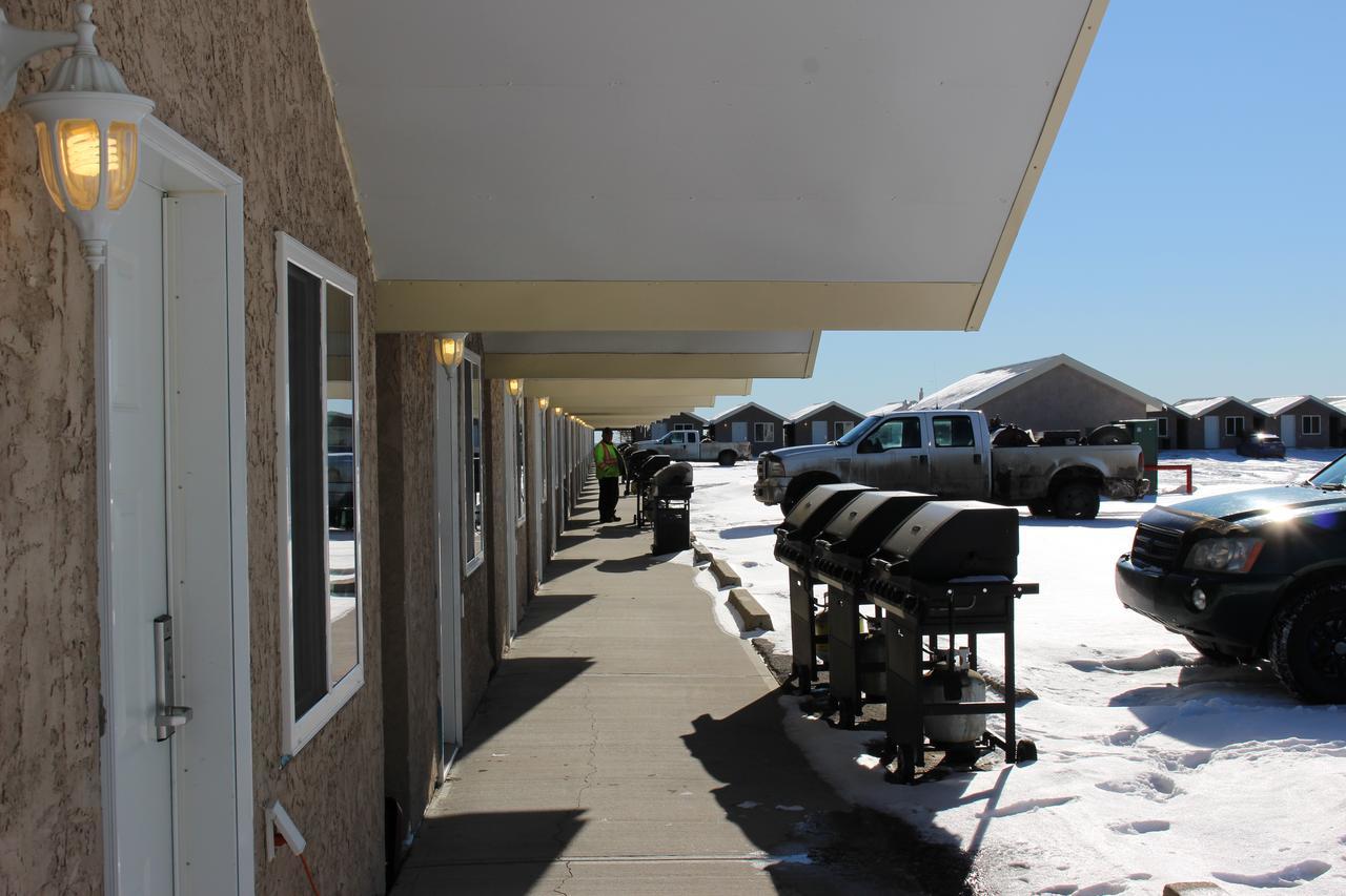 Welcome Inn Swan Hills Εξωτερικό φωτογραφία